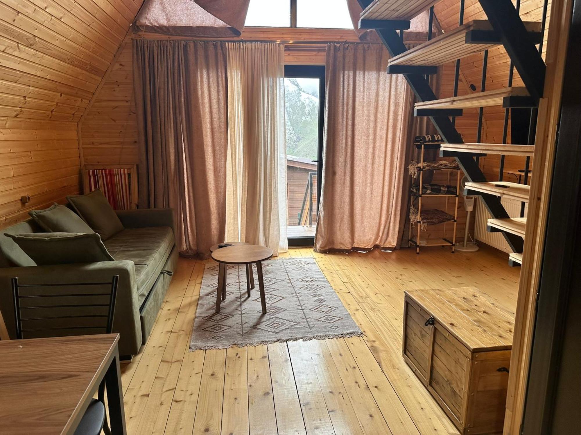 A&B Cottages Kazbegi Ngoại thất bức ảnh